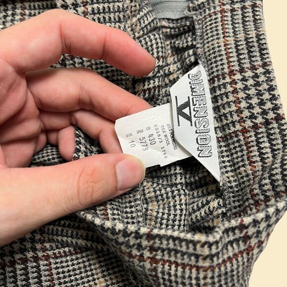 1970s houndstooth skirt, size 10 Dimension V ankle-length poly/wool maxi skirt - Picture 7 of 9